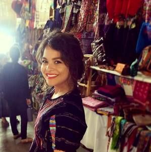 Meet your Posher, Ana